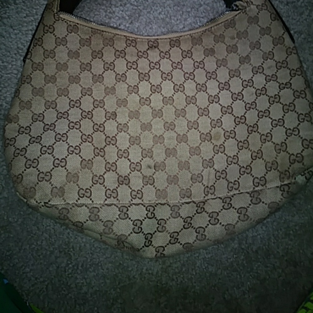 Gucci purse
